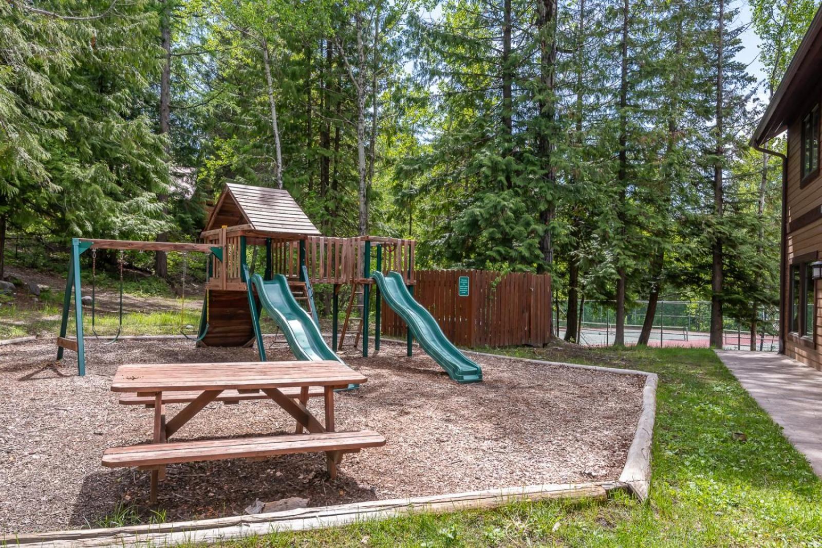 Escape To Ptarmigan Village 9 Whitefish Exterior photo